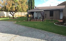 Modern Goldfields Apartments
